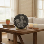 Pizarra "Bebé dragón" - Vignette | GravéPourToi