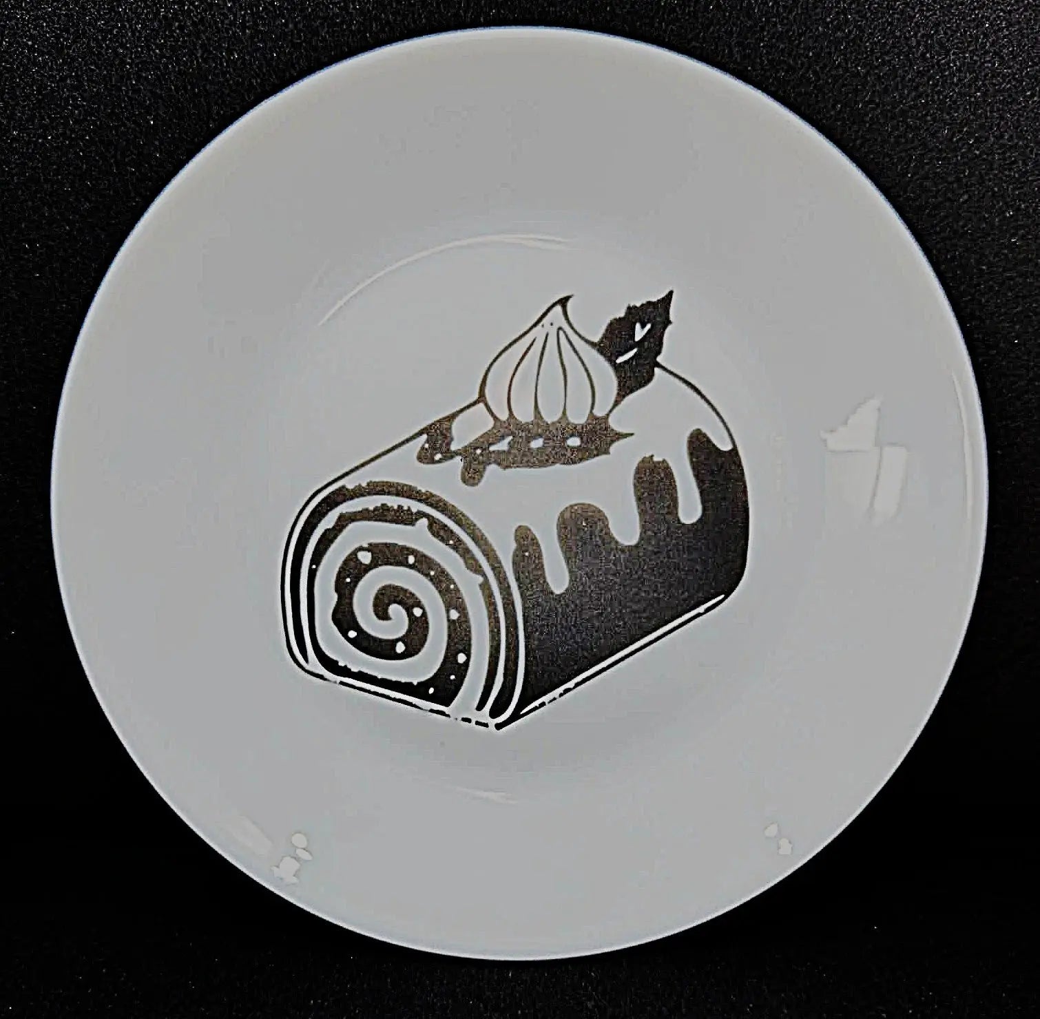 Assiettes à desserts buche feuille - GravéPourToi