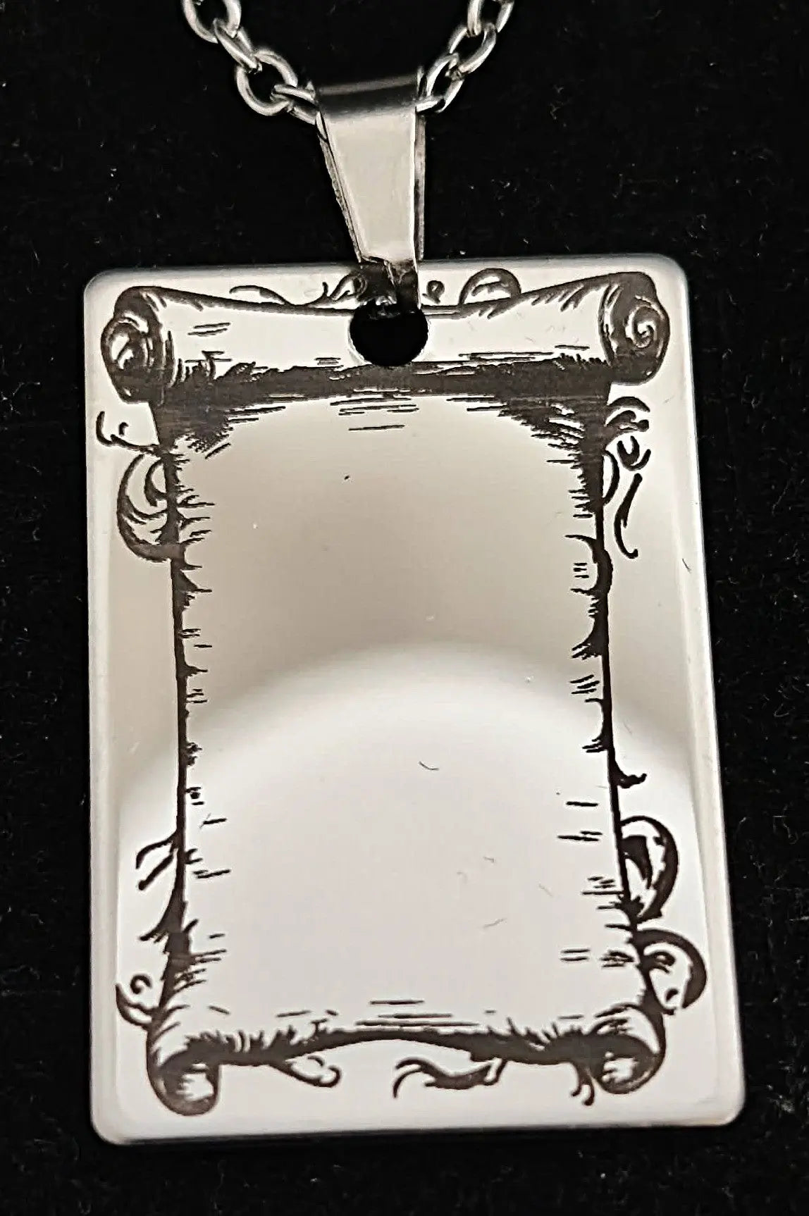 Pendentif parchemin 4 - GravéPourToi